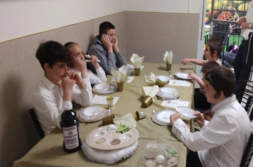 נותנים